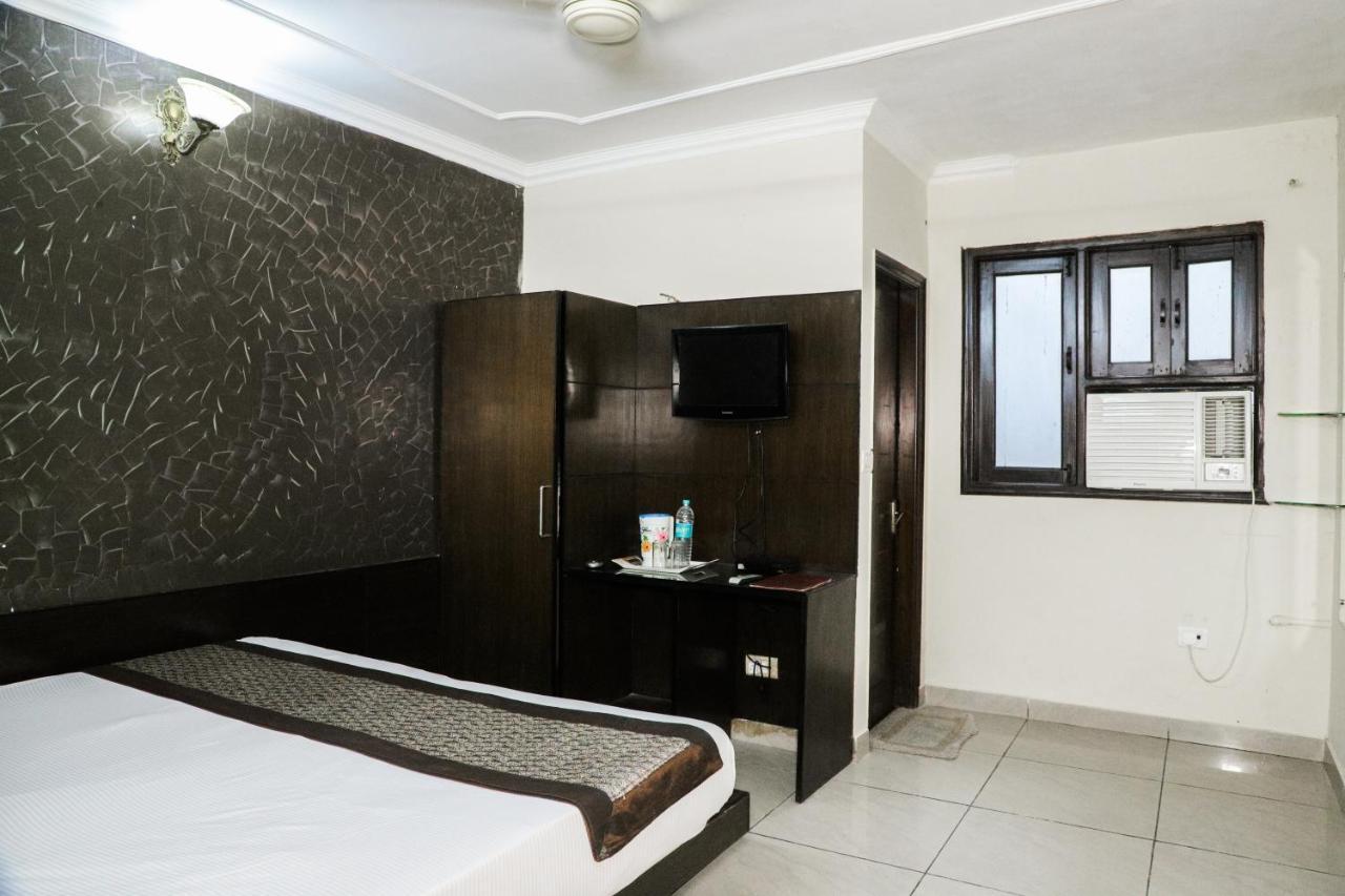 Hotel Centra Inn Нью-Делі Екстер'єр фото